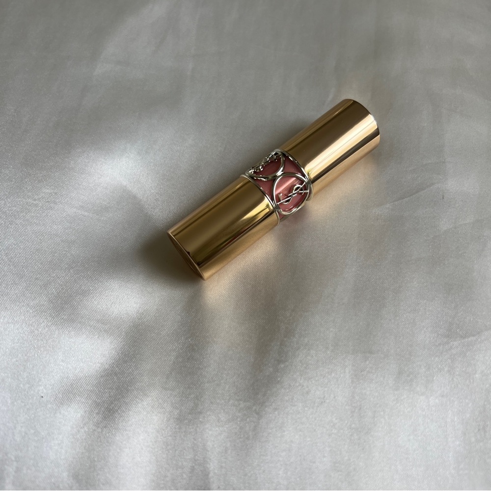 YSL Beauty Lipstick Nude Lavalliere 44 ROUGE VOLUPTÉ SHINE